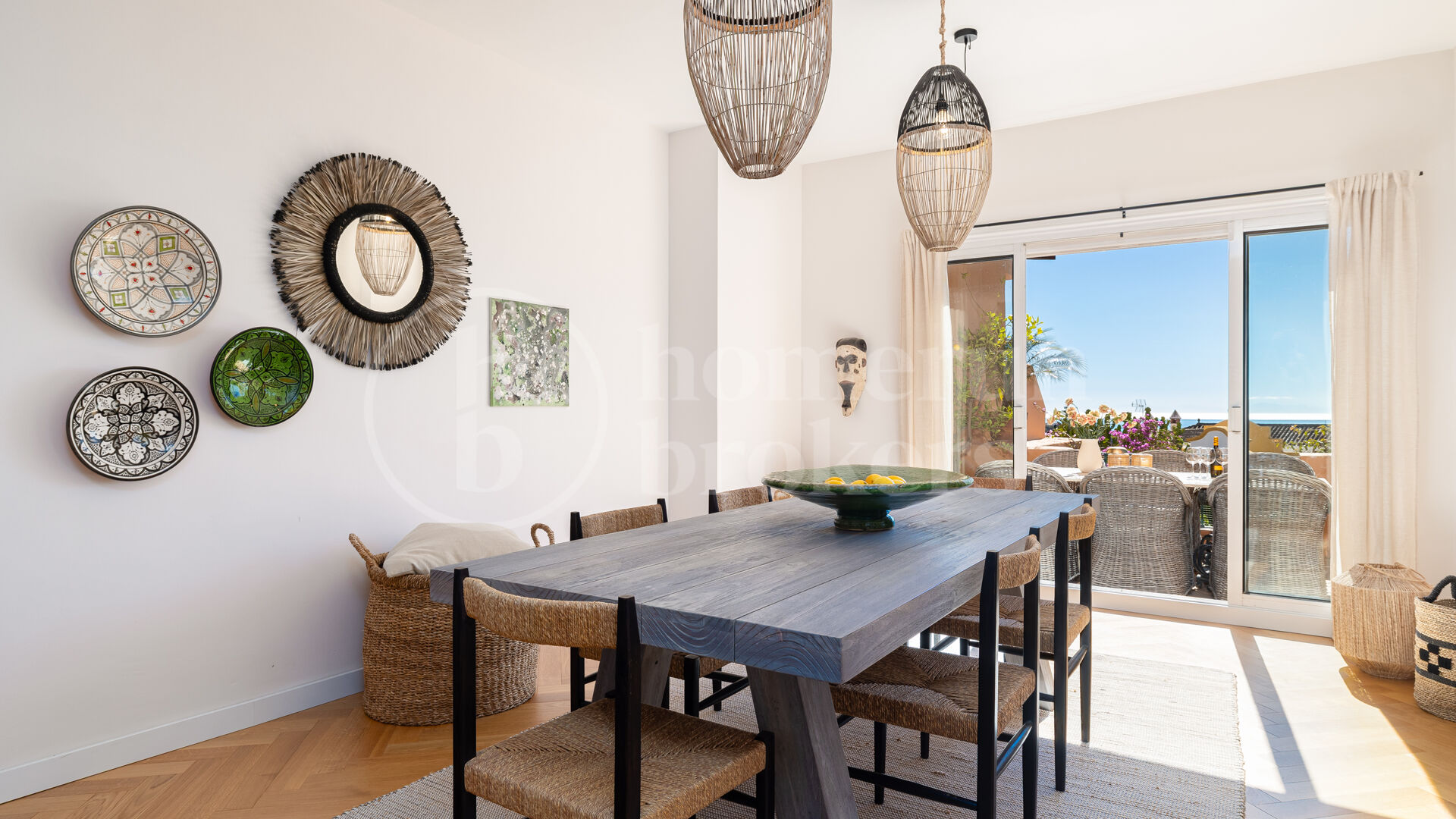 Apartment Les Belvederes - Renovated Elevated Ground Floor with Sea Views