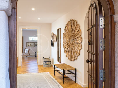 Apartment Les Belvederes - Renovated Elevated Ground Floor with Sea Views