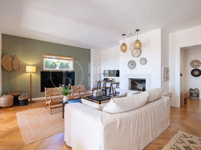 Apartment Les Belvederes - Renovated Elevated Ground Floor with Sea Views