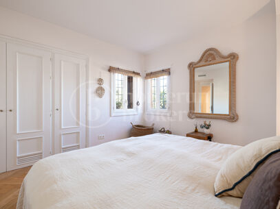 Apartment Les Belvederes - Renovated Elevated Ground Floor with Sea Views