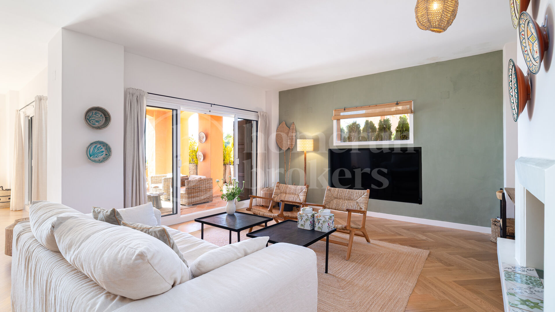 Apartment Les Belvederes - Renovated Elevated Ground Floor with Sea Views