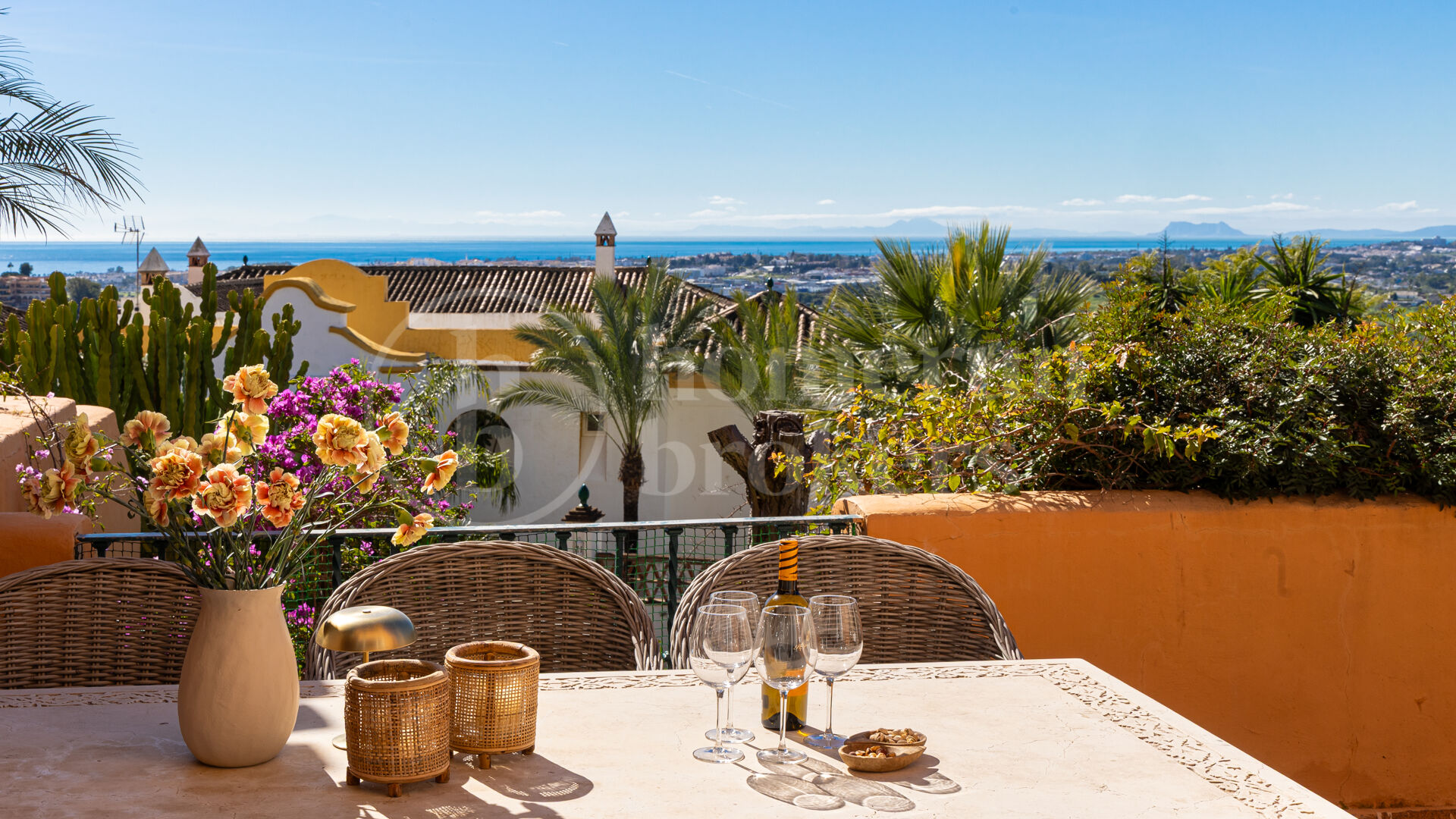 Apartment Les Belvederes - Renovated Elevated Ground Floor with Sea Views