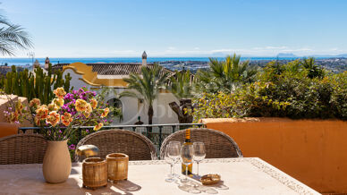Apartment Les Belvederes - Renovated Elevated Ground Floor with Sea Views