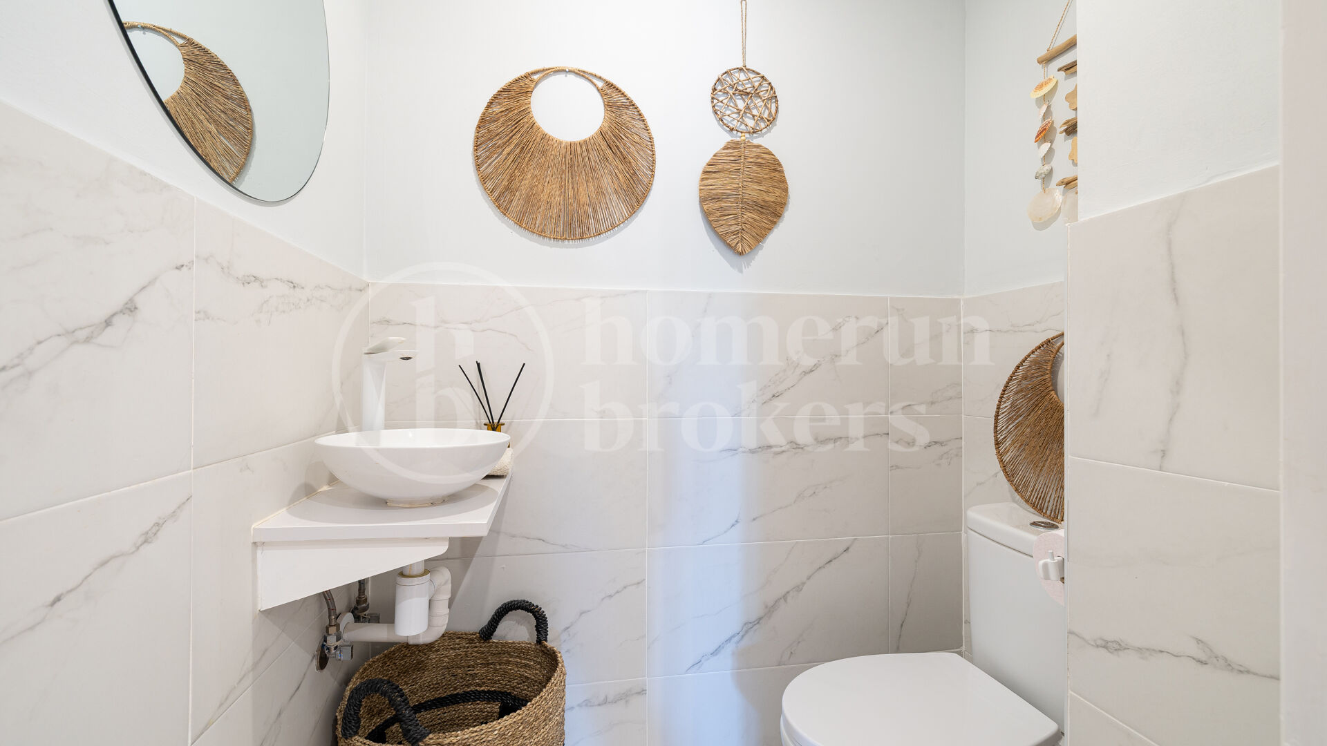Apartment Les Belvederes - Renovated Elevated Ground Floor with Sea Views
