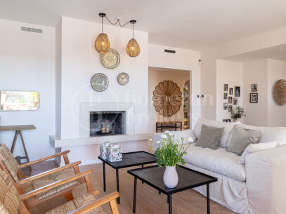 Apartment Les Belvederes - Renovated Elevated Ground Floor with Sea Views