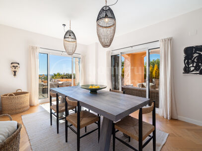 Apartment Les Belvederes - Renovated Elevated Ground Floor with Sea Views