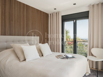 Villa Elva – Renovated Contemporary Villa for Sale in La Resina Golf