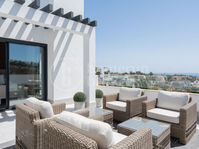 Villa Elva – Renovated Contemporary Villa for Sale in La Resina Golf