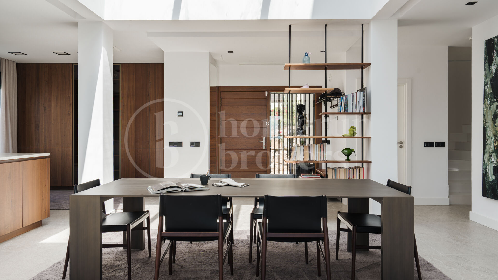 Villa Elva – Renovated Contemporary Villa for Sale in La Resina Golf