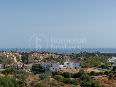 Villa Elva – Renovated Contemporary Villa for Sale in La Resina Golf