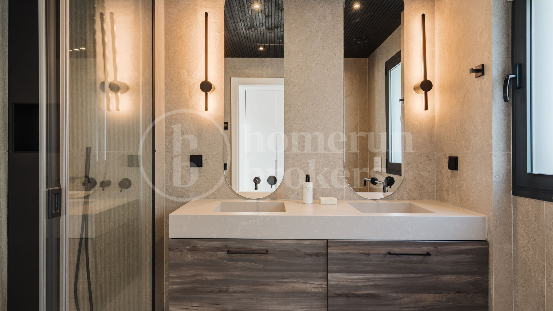 Villa Elva – Renovated Contemporary Villa for Sale in La Resina Golf