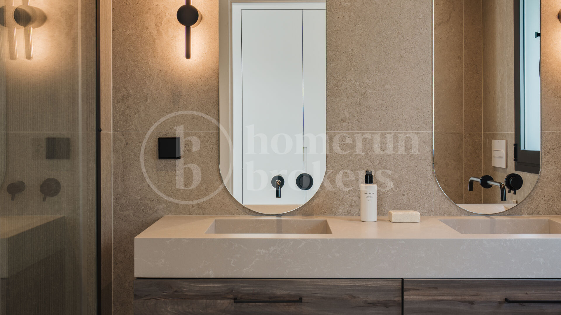 Villa Elva – Renovated Contemporary Villa for Sale in La Resina Golf