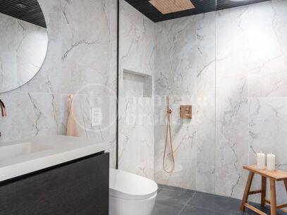 Villa Elva – Renovated Contemporary Villa for Sale in La Resina Golf