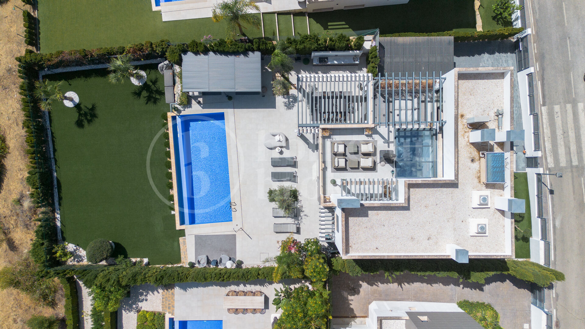 Villa Elva – Renovated Contemporary Villa for Sale in La Resina Golf