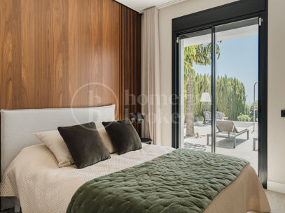 Villa Elva – Renovated Contemporary Villa for Sale in La Resina Golf
