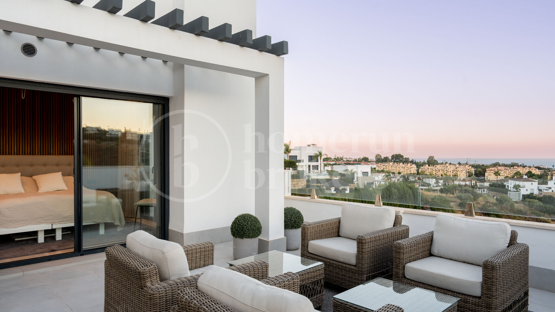 Villa Elva – Renovated Contemporary Villa for Sale in La Resina Golf