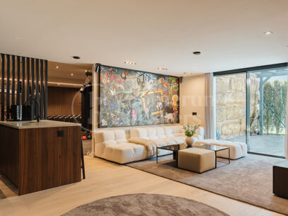 Villa Elva – Renovated Contemporary Villa for Sale in La Resina Golf