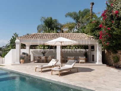 Villa Blanc – Totally Renovated Mediterranean Villa for Sale in Nueva Andalucía
