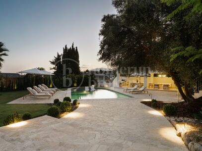 Villa Blanc – Totally Renovated Mediterranean Villa for Sale in Nueva Andalucía