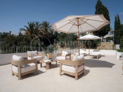 Villa Blanc – Totally Renovated Mediterranean Villa for Sale in Nueva Andalucía