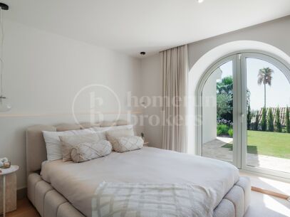 Villa Blanc – Totally Renovated Mediterranean Villa for Sale in Nueva Andalucía