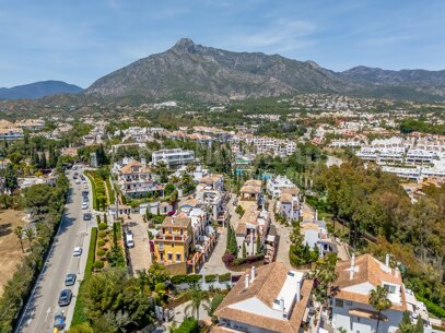Casa Solana de Nagüeles - With sea and mountain views in Marbella Golden Mile