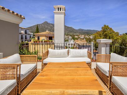 Casa Solana de Nagüeles - With sea and mountain views in Marbella Golden Mile