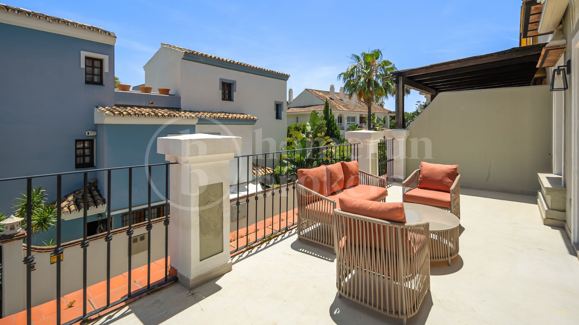 Casa Solana de Nagüeles - With sea and mountain views in Marbella Golden Mile