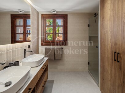 Casa Solana de Nagüeles - With sea and mountain views in Marbella Golden Mile