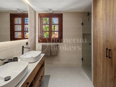 Casa Solana de Nagüeles - With sea and mountain views in Marbella Golden Mile