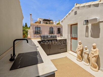 Casa Solana de Nagüeles - With sea and mountain views in Marbella Golden Mile