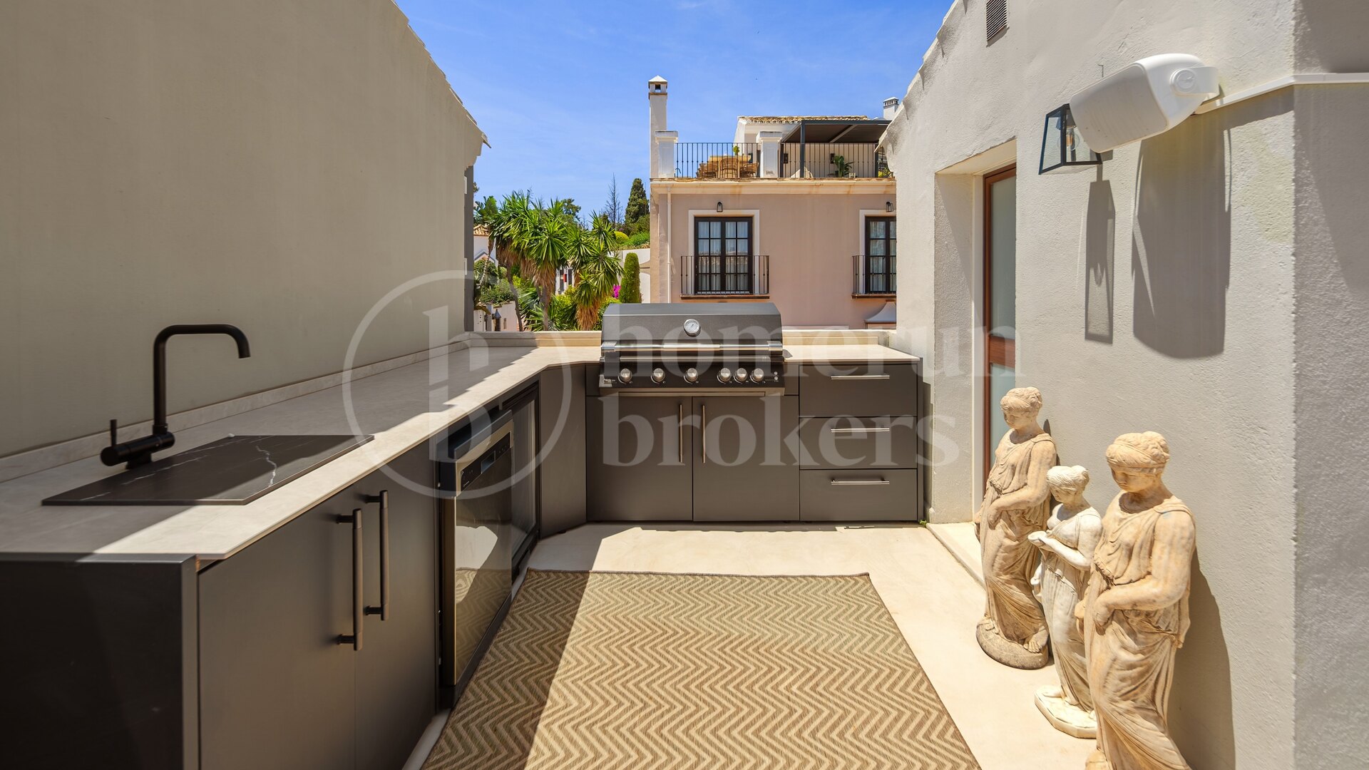 Casa Solana de Nagüeles - With sea and mountain views in Marbella Golden Mile