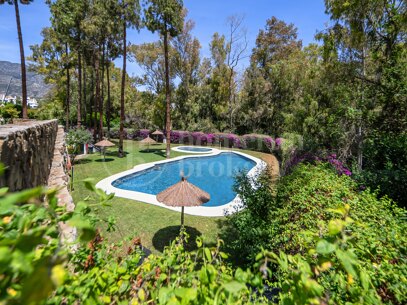 Casa Solana de Nagüeles - With sea and mountain views in Marbella Golden Mile