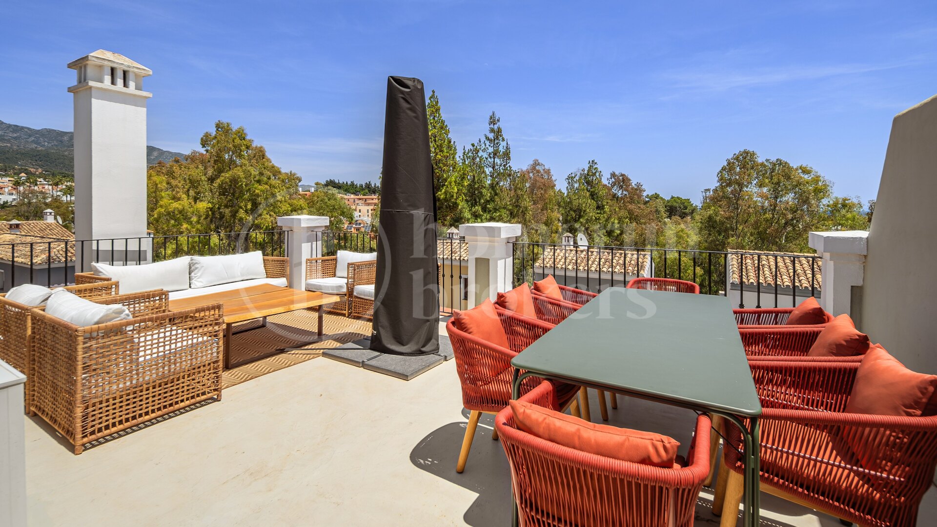 Casa Solana de Nagüeles - With sea and mountain views in Marbella Golden Mile