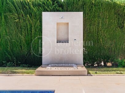 Villa Valmaris - Modern Andalusian Villa with Panoramic Golf and Sea Views