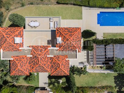 Villa Valmaris - Modern Andalusian Villa with Panoramic Golf and Sea Views