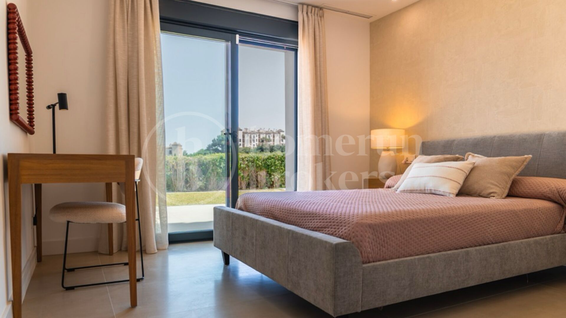 Villa Valmaris - Modern Andalusian Villa with Panoramic Golf and Sea Views