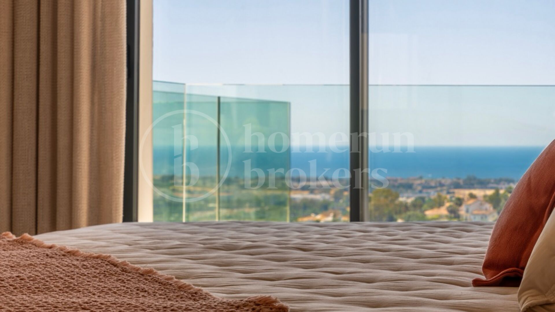 Villa Valmaris - Modern Andalusian Villa with Panoramic Golf and Sea Views