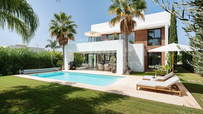 Villa Olie - Modern villa med fem sovrum