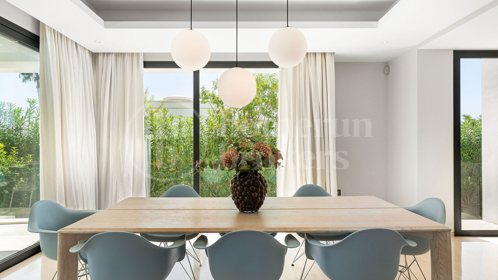 Villa Olie – modern villa med fem sovrum