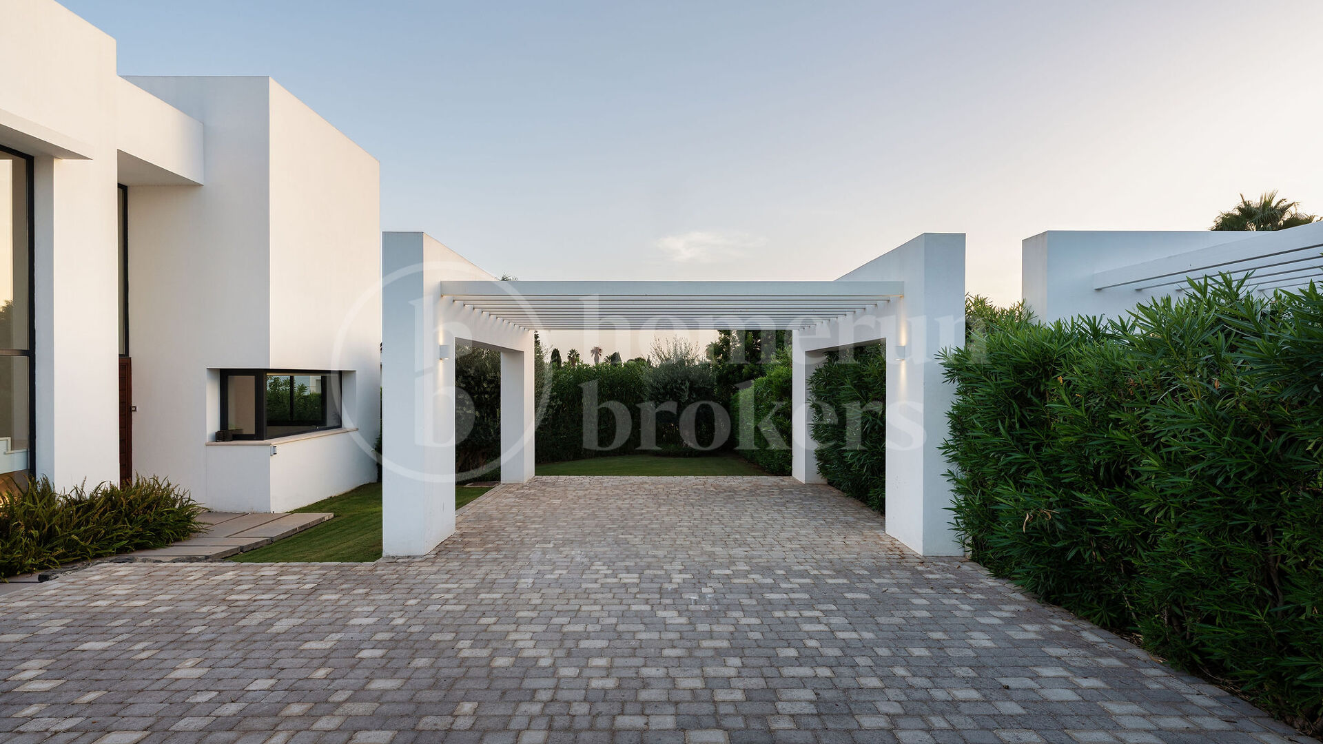 Villa Olie – modern villa med fem sovrum
