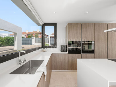 Villa Olie – modern villa med fem sovrum
