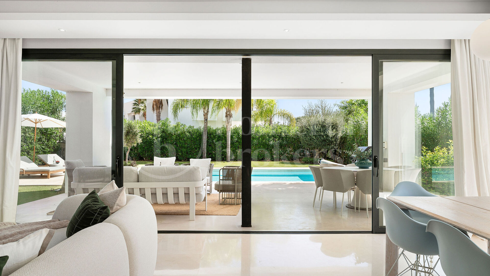 Villa Olie – modern villa med fem sovrum