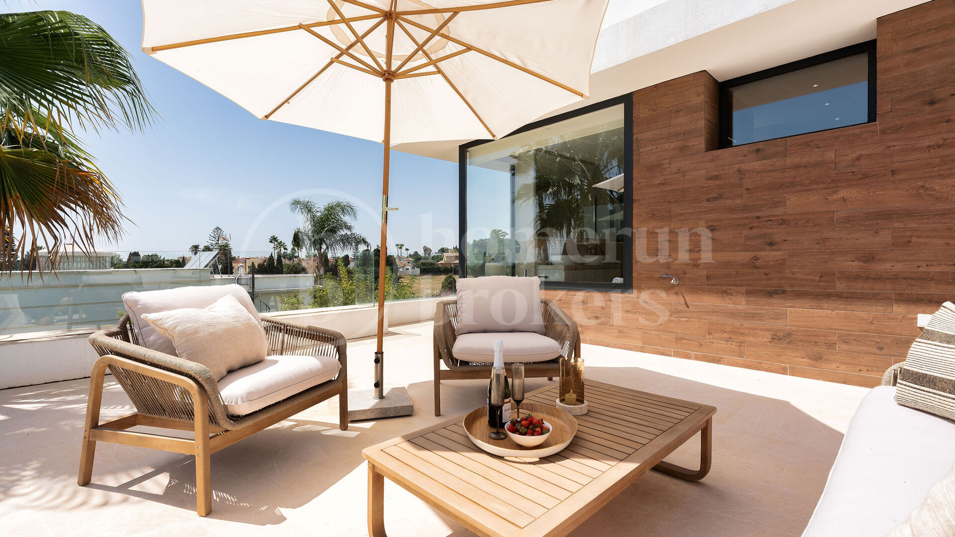 Villa Olie – modern villa med fem sovrum