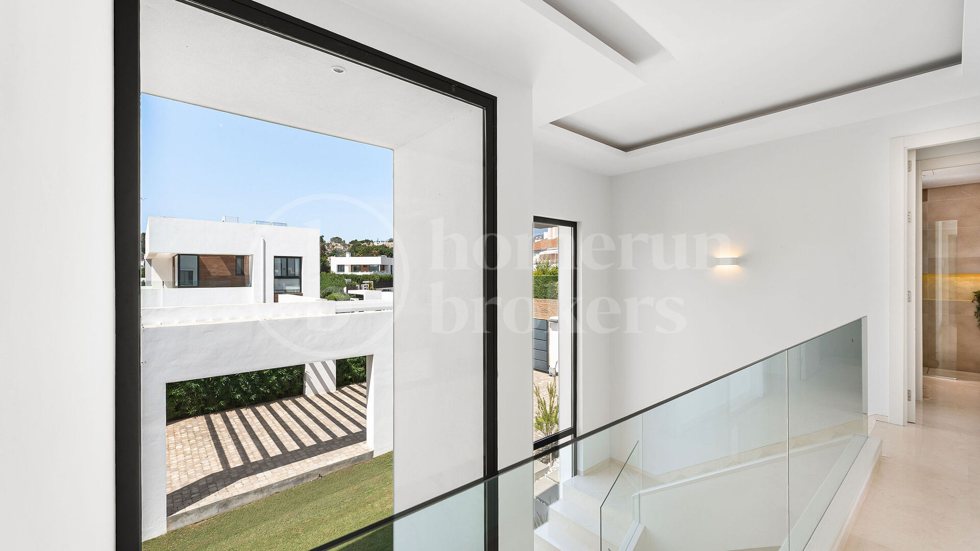 Villa Olie – modern villa med fem sovrum