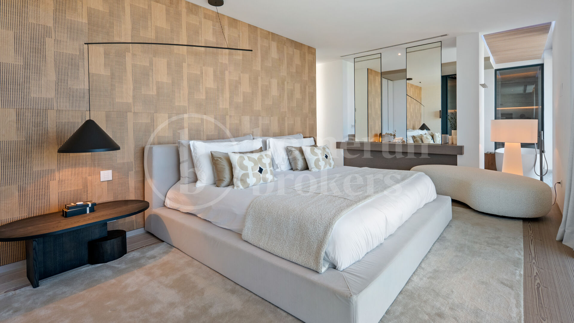 Villa Mare – Contemporary Villa for Sale in The Hills, La Quinta