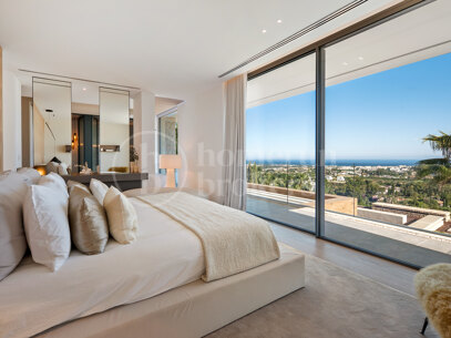 Villa Mare – Contemporary Villa for Sale in The Hills, La Quinta