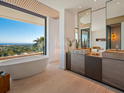 Villa Mare – Contemporary Villa for Sale in The Hills, La Quinta