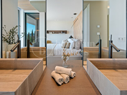 Villa Mare – Contemporary Villa for Sale in The Hills, La Quinta