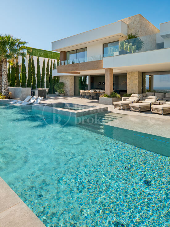 Villa Mare – Contemporary Villa for Sale in The Hills, La Quinta